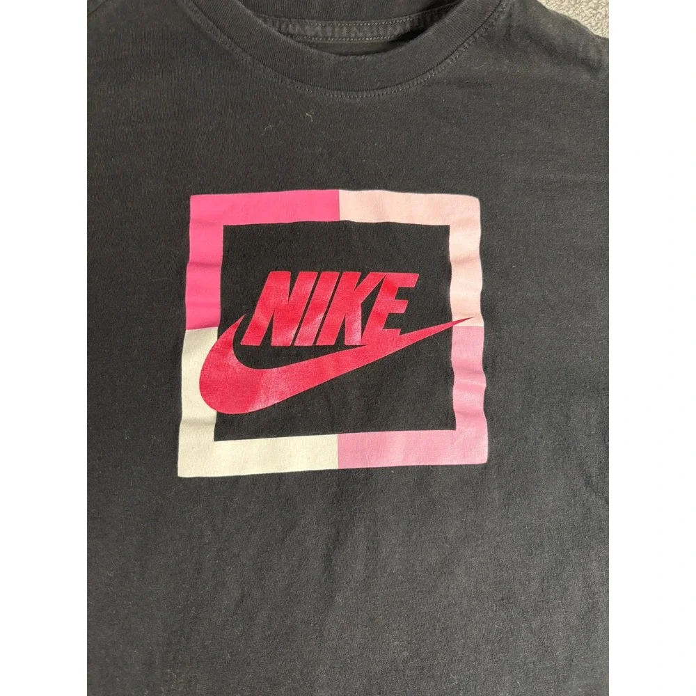 Nike The Nike Tee Black Pink Graphic Box Logo T-Shirt XL Boys Kids
